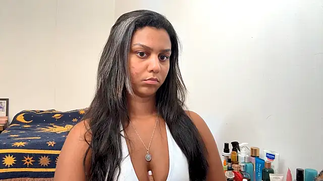 NicolasaSwarm online show from 03/03/26, 05:41