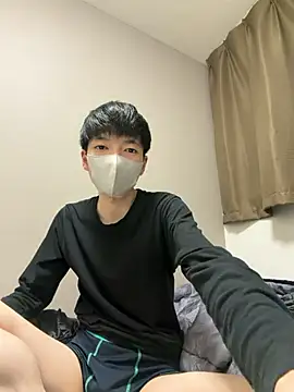 Snapshot of Ayutoda chatting on 04/24/26, 04:42 Ayutoda online show from 04/24/26, 04:42
