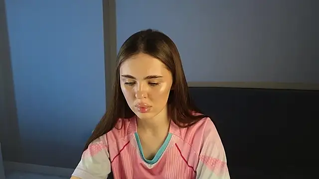 SheilaHigh online show from 03/03/26, 03:40