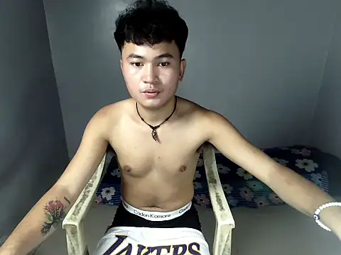 Onlyloverhugedan online show from 03/03/26, 12:00