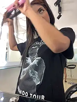 VioletaHills  online show from 03/06/26, 12:23