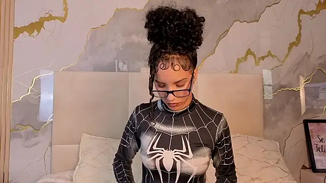 ElizabethSwift online show from 03/12/26, 08:26