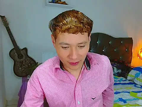  Santi2 online show from 04/14/26, 02:50