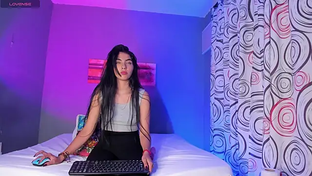 SweetAliss26 online show from 03/05/26, 10:28