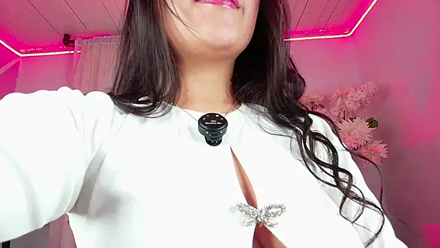 Andrejoness online show from 04/18/26, 05:44