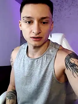 DIEGO JONES online show from 04/11/26, 01:04