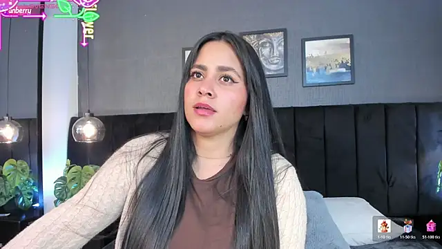 Snapshot of alejandra__garcia chatting on 07/14/26, 03:22 alejandra garcia online show from 07/14/26, 03:22