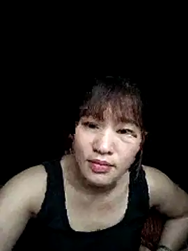 Snapshot of Lilinn_ chatting on 04/23/26, 03:41 Lilinn online show from 04/23/26, 03:41