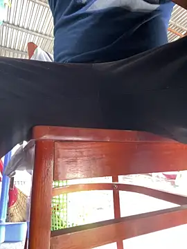 hoang15075 online show from 03/02/26, 02:36