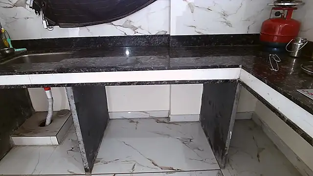 Miss Sanika online show from 04/19/26, 06:35