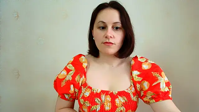 Snapshot of Inessa_beauty chatting on 05/07/26, 09:36 Inessa beauty online show from 05/07/26, 09:36