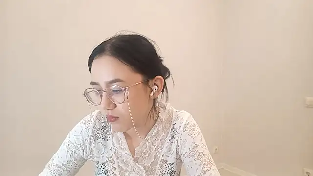 SolvedGlobe online show from 04/14/26, 01:17