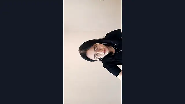 SolvedGlobe online show from 04/21/26, 01:06