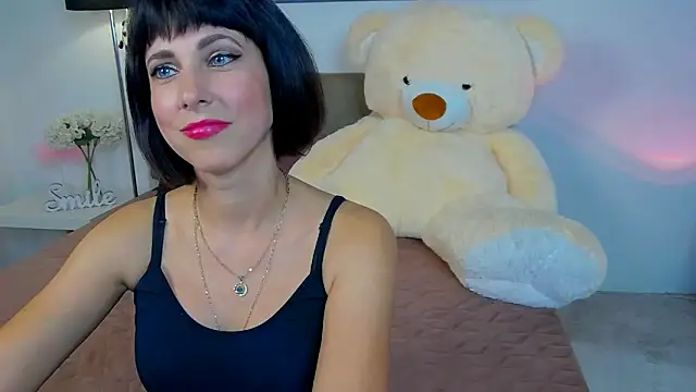 Snapshot of HeidieRaven chatting on 06/16/26, 12:30 HeidieRaven online show from 06/16/26, 12:30