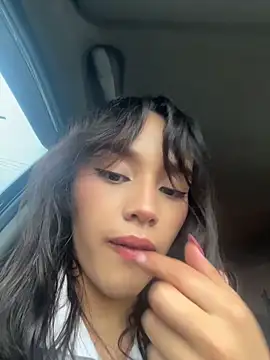 Snapshot of Mia-villalobos chatting on 05/16/26, 01:10 Mia-villalobos online show from 05/16/26, 01:10