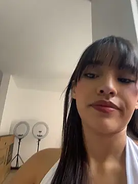 Mia-villalobos online show from 07/29/26, 02:37