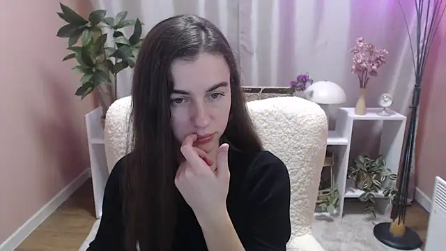 MistyBree online show from 03/25/26, 10:10