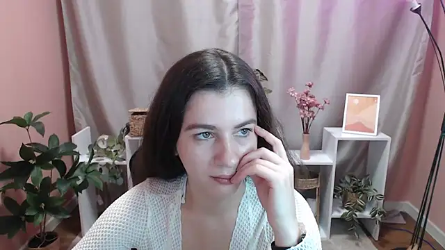 MistyBree online show from 05/13/26, 08:01