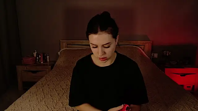  HotBella  online show from 03/05/26, 02:57