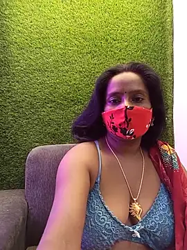 misti-boudii online show from 04/13/26, 02:33