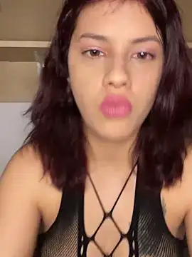 MommySexxy23 online show from 03/25/26, 07:20