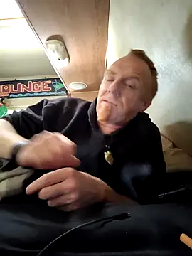 TitanGinger online show from 03/02/26, 02:57