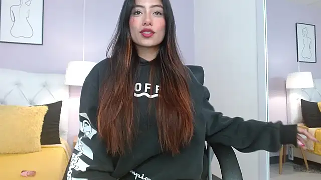 Cataleyaa23 online show from 04/13/26, 07:19