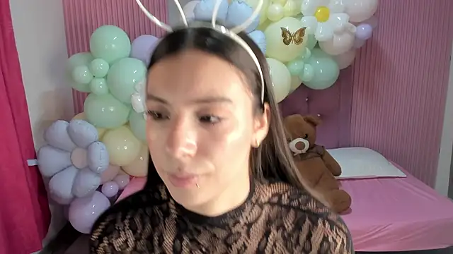 Mily17  online show from 03/31/26, 11:32