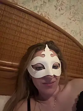 Snapshot of AdamoedEva chatting on 04/05/26, 09:12 AdamoedEva online show from 04/05/26, 09:12