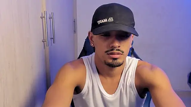 jossi12345j online show from 04/19/26, 10:56