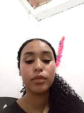 kiaria Glow online show from 03/02/26, 06:37