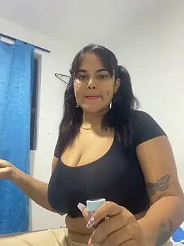 lulu-19 online show from 03/06/26, 11:23