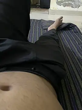 Hot Boooy 01 online show from 03/06/26, 12:01