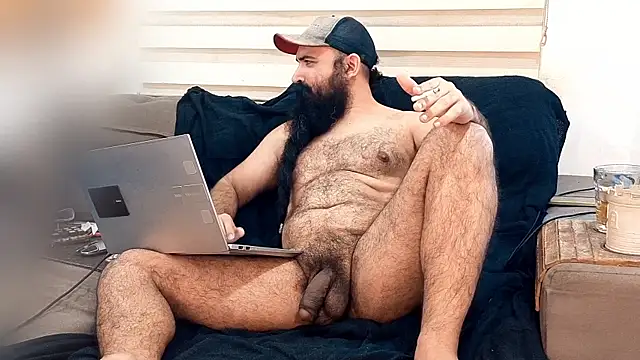 Snapshot of Barba_Negra_Fumador chatting on 07/11/26, 06:21 Barba Negra Fumador online show from 07/11/26, 06:21