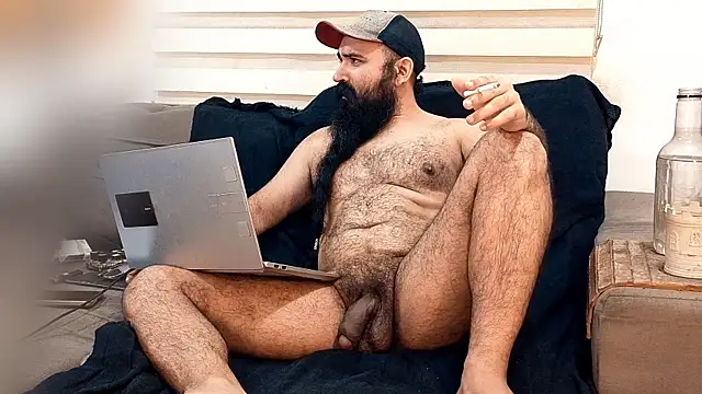 Snapshot of Barba_Negra_Fumador chatting on 07/12/26, 07:38 Barba Negra Fumador online show from 07/12/26, 07:38