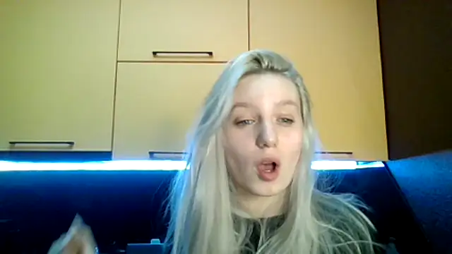 Glowing Jessica online show from 03/10/26, 06:24