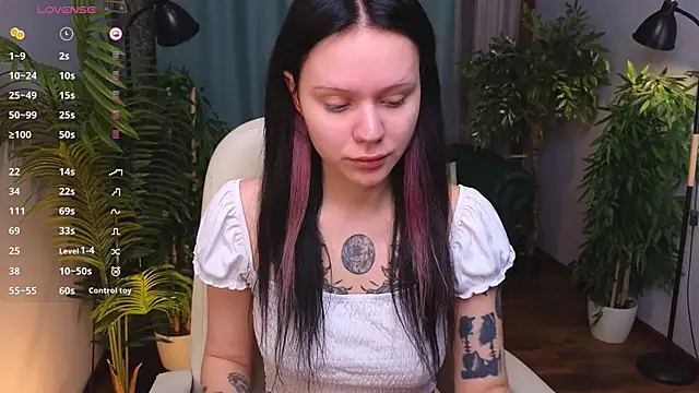 kittenlolla online show from 04/02/26, 05:38