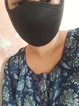 Tamillaxmi12 online show from 04/21/26, 02:51