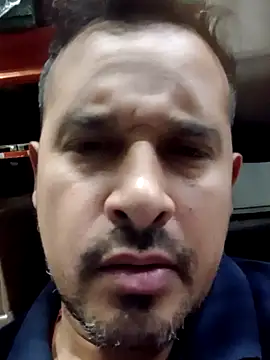 Snapshot of Ezehombre chatting on 03/09/26, 03:54 Ezehombre online show from 03/09/26, 03:54