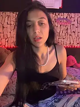 Snapshot of anamaria04 chatting on 05/15/26, 09:55 anamaria04 online show from 05/15/26, 09:55