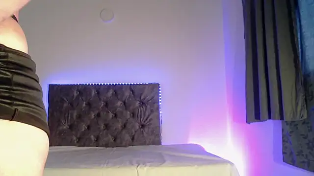 sweetsea  online show from 04/03/26, 11:30