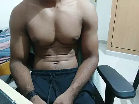 kratosTheHunk online show from 05/15/26, 07:37