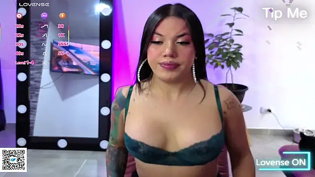 ashley-midnight online show from 06/27/26, 08:36