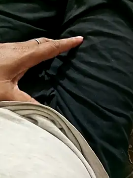 Snapshot of Rahul__Rnc chatting on 03/05/26, 10:22 Rahul Rnc online show from 03/05/26, 10:22