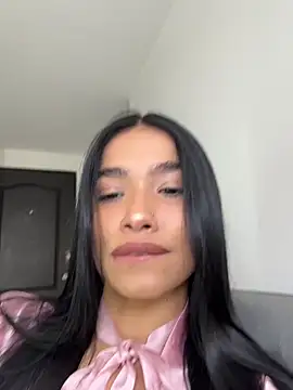 Snapshot of Bella_Smithe chatting on 04/29/26, 03:05 Bella Smithe online show from 04/29/26, 03:05