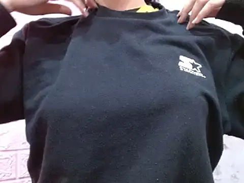 lolit cat online show from 03/20/26, 11:53