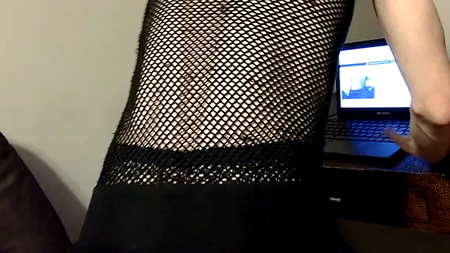 Snapshot of KinkyKittyBoy chatting on 06/07/26, 04:49 KinkyKittyBoy online show from 06/07/26, 04:49