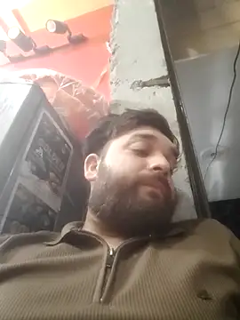 areee214 online show from 04/21/26, 05:39