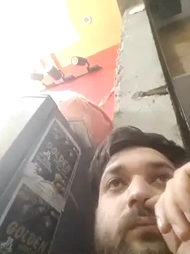 areee214 online show from 04/22/26, 05:36