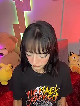 Taylor  0 online show from 04/04/26, 01:08